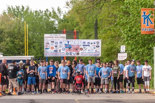 19 race start line 